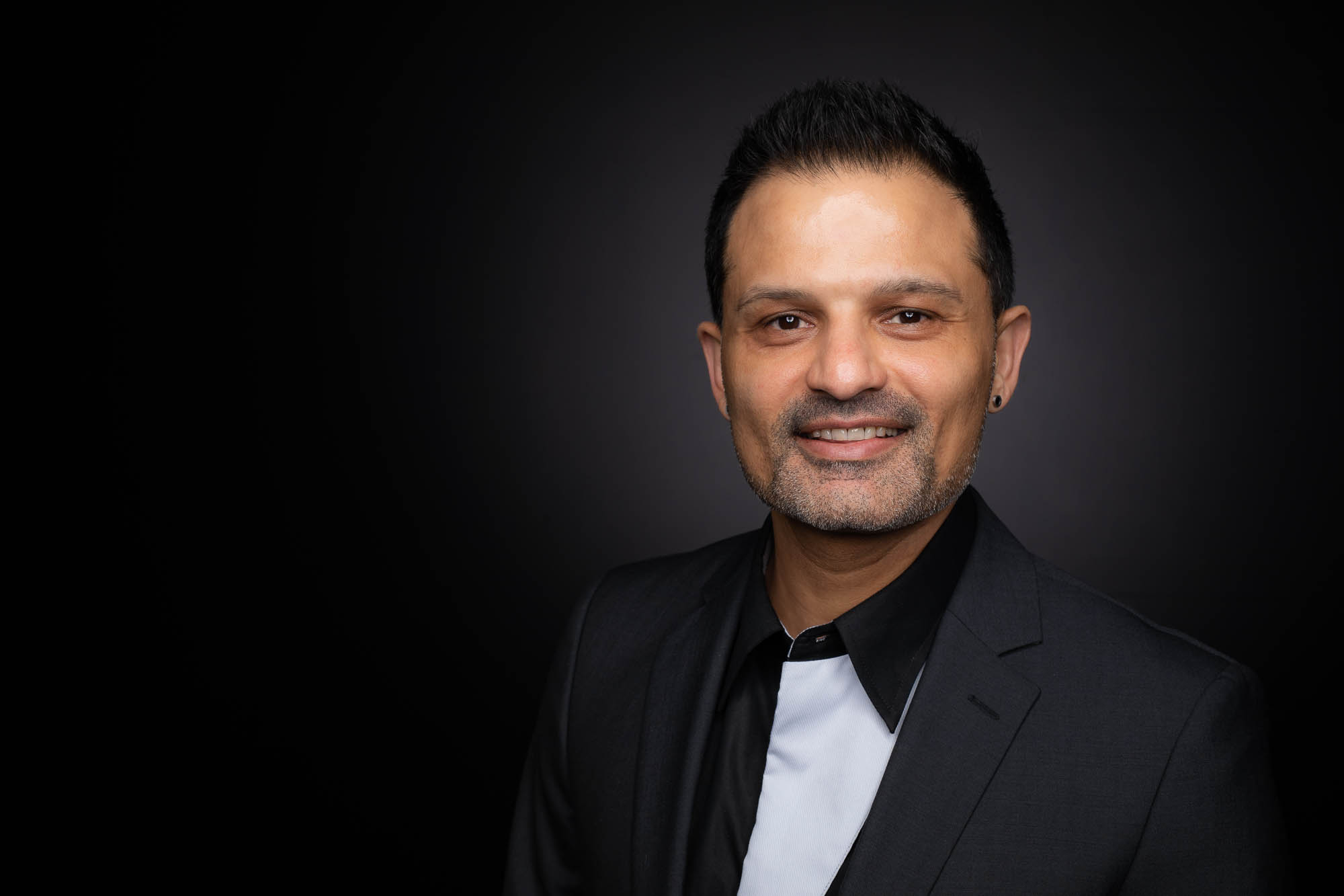 Export x3 Headshot  06102 Dez 01 2019 Headshots 2019  Miro Nicole Nadine 2